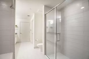 999 SW 1st Ave, Miami, FL 33130 - Photo 5