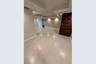 1125 NE 125th St, North Miami, FL 33161 - Photo 5