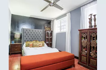 6445 S Funston St, Hollywood, FL 33023 - Photo 9