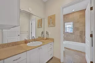 18345 NE 30th Pl, Aventura, FL 33160 - Photo 21