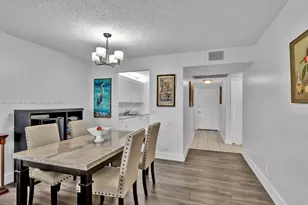 13001 SW 15th Ct, Pembroke Pines, FL 33027 - Photo 11