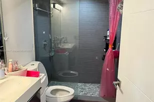 5900 Collins Ave, Miami Beach, FL 33140 - Photo 23