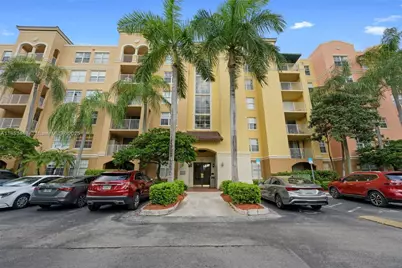 19999 E Country Club Dr #1208, Aventura, FL 33180 - Photo 3