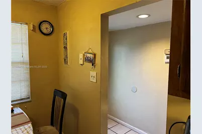 3141 NW 47th Ter #322, Lauderdale Lakes, FL 33319 - Photo 9