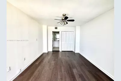 2333 Brickell Ave #2607, Miami, FL 33129 - Photo 11