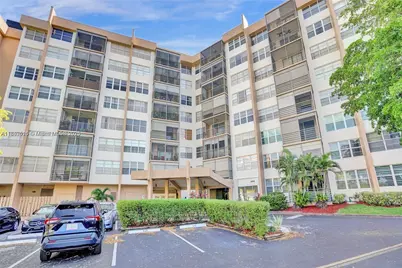 1100 Saint Charles Pl #504, Pembroke Pines, FL 33026 - Photo 1