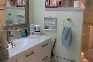 1100 St Charles Pl, Pembroke Pines, FL 33026 - Photo 11