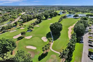 1100 St Charles Pl, Pembroke Pines, FL 33026 - Photo 7