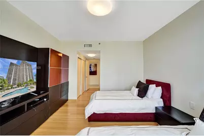 20281 E Country Club Dr #607, Aventura, FL 33180 - Photo 55