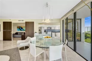 20281 E Country Club Dr, Aventura, FL 33180 - Photo 37