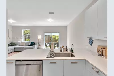 12929 NW 24th Ave, Miami, FL 33167 - Photo 43