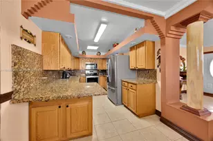19491 SW 121st Ave, Miami, FL 33177 - Photo 9