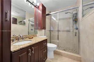 19491 SW 121st Ave, Miami, FL 33177 - Photo 17