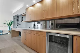 5151 Collins Ave, Miami Beach, FL 33140 - Photo 15