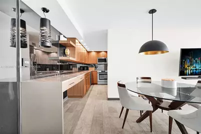 5151 Collins Ave #1519, Miami Beach, FL 33140 - Photo 13