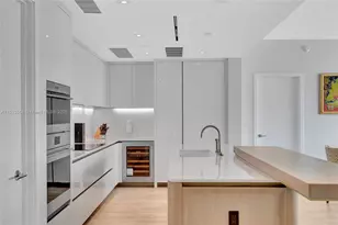 525 N Fort Lauderdale Beach Blvd, Fort Lauderdale, FL 33304 - Photo 13