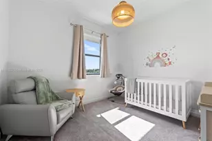 20544 NE 5th Pl, Miami, FL 33179 - Photo 21