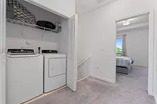 20544 NE 5th Pl, Miami, FL 33179 - Photo 15