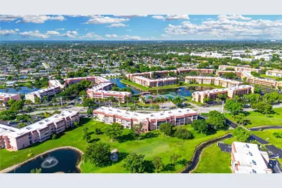 9461 Sunrise Lakes Blvd #207, Sunrise, FL 33322 - Photo 21