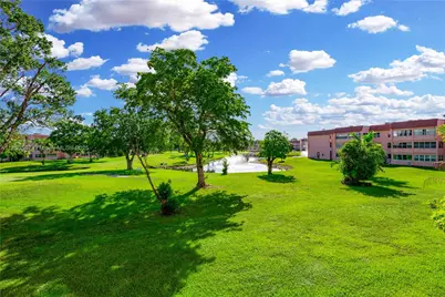 9461 Sunrise Lakes Blvd #207, Sunrise, FL 33322 - Photo 23