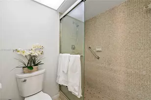 9461 Sunrise Lakes Blvd, Sunrise, FL 33322 - Photo 7