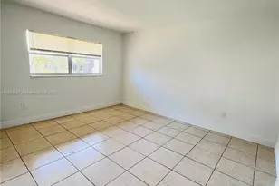 8601 SW 94th St, Miami, FL 33156 - Photo 5