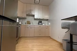 [Address not provided], Hallandale Beach, FL 33009 - Photo 11