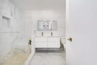 528 Sevilla Ave, Coral Gables, FL 33134 - Photo 13