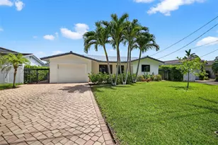2481 SE 15th St, Pompano Beach, FL 33062 - Photo 1