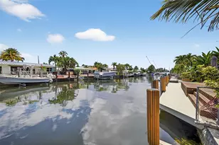 2481 SE 15th St, Pompano Beach, FL 33062 - Photo 9