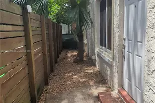 1721 SW 21st Ter, Miami, FL 33145 - Photo 25