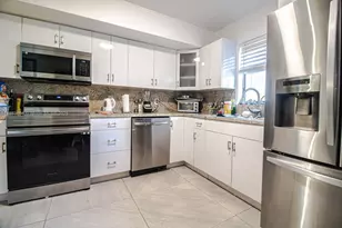 1441 NE 117th St, Miami, FL 33161 - Photo 5