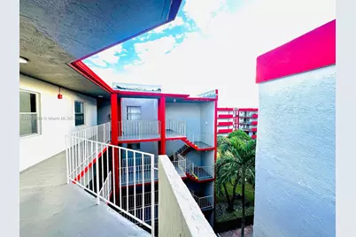 1750 W 46th St #535, Hialeah, FL 33012 - Photo 23