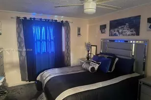 4270 NW 40th St, Lauderdale Lakes, FL 33319 - Photo 5