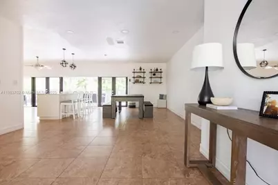 26363 SW 152nd Ave, Homestead, FL 33032 - Photo 5