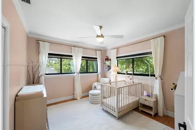 251 E Shore Dr E, Miami, FL 33133 - Photo 37