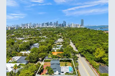 251 E Shore Dr E, Miami, FL 33133 - Photo 59