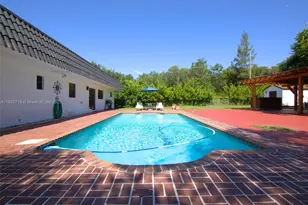 15200 SW 268th St, Homestead, FL 33032 - Photo 3