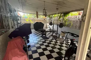 11472 SW 4th St, Sweetwater, FL 33174 - Photo 11