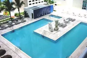 335 S Biscayne Bl, Miami, FL 33131 - Photo 17