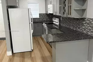 4050 NW 135th St, Opa-Locka, FL 33054 - Photo 7