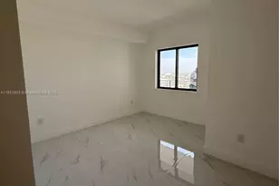 700 NE 24th St, Miami, FL 33137 - Photo 21