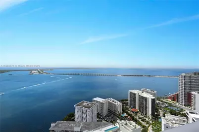 1300 Brickell Bay Dr #4401, Miami, FL 33131 - Photo 3