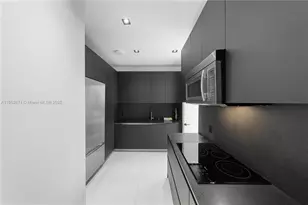 1300 Brickell Bay Dr, Miami, FL 33131 - Photo 27