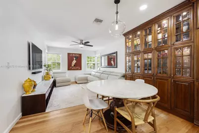 575 NE 97th St, Miami Shores, FL 33138 - Photo 15