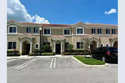 1092 SE 23rd Ave #1092, Homestead, FL 33035 - Photo 1