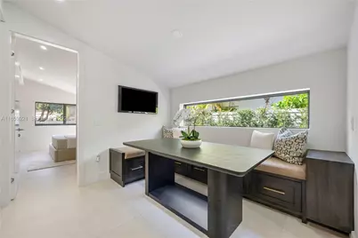 899 NE 71st St, Miami, FL 33138 - Photo 11