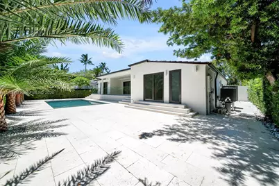 899 NE 71st St, Miami, FL 33138 - Photo 39