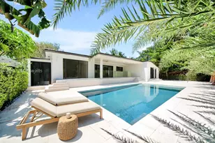 899 NE 71st St, Miami, FL 33138 - Photo 3