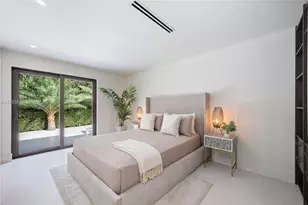 899 NE 71st St, Miami, FL 33138 - Photo 25